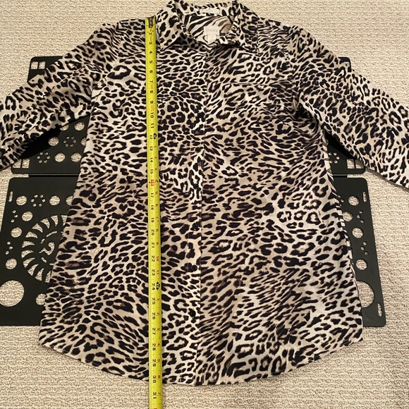 Chico's Leopard Print Button Down Tunic 1 - Picture 4 of 10